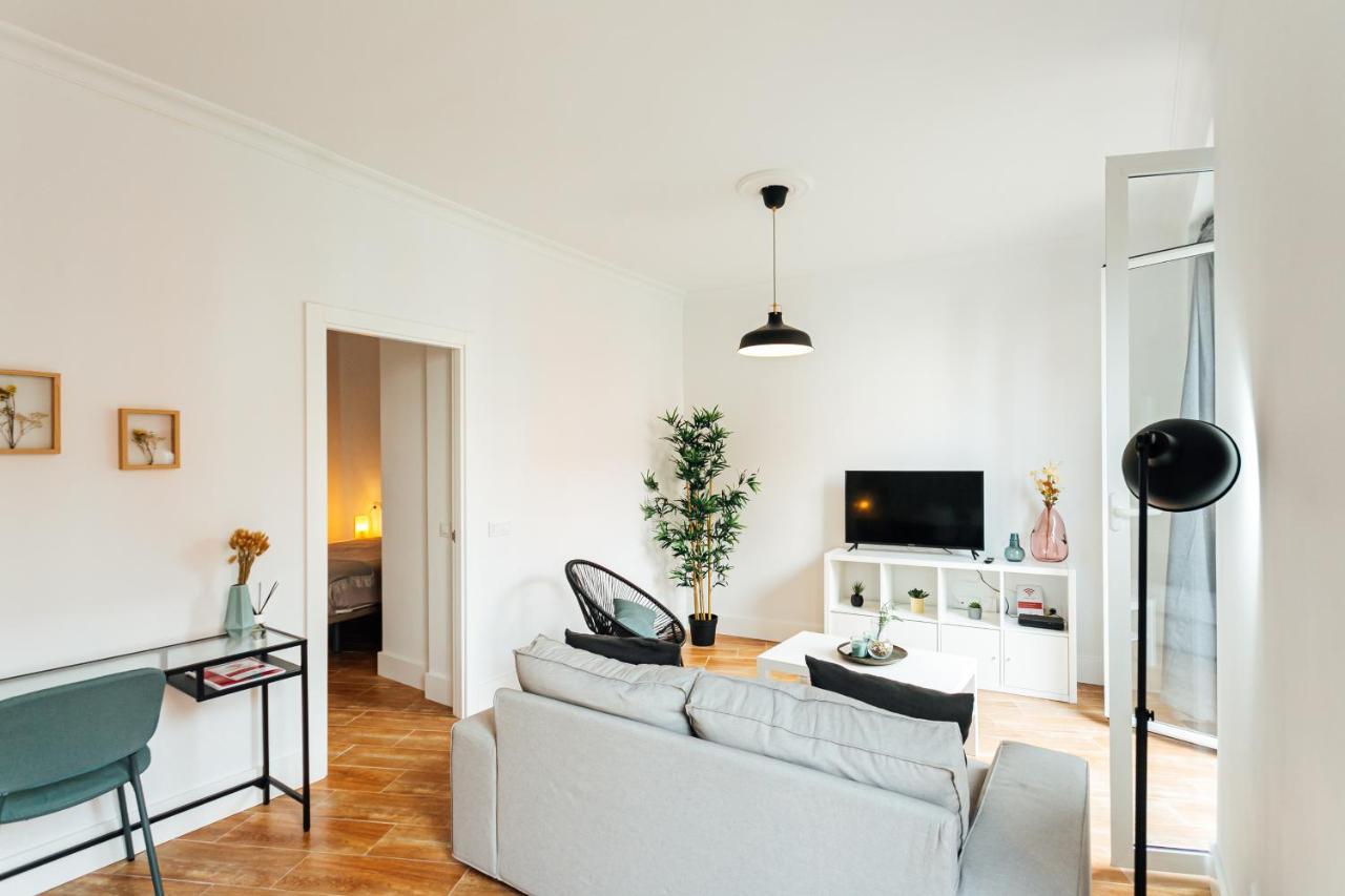 Alohamundi Peral Apartment Sevilla Exterior foto